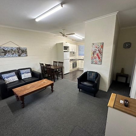 The Silver Bream Motel & Self Contained Units Mallacoota Dış mekan fotoğraf