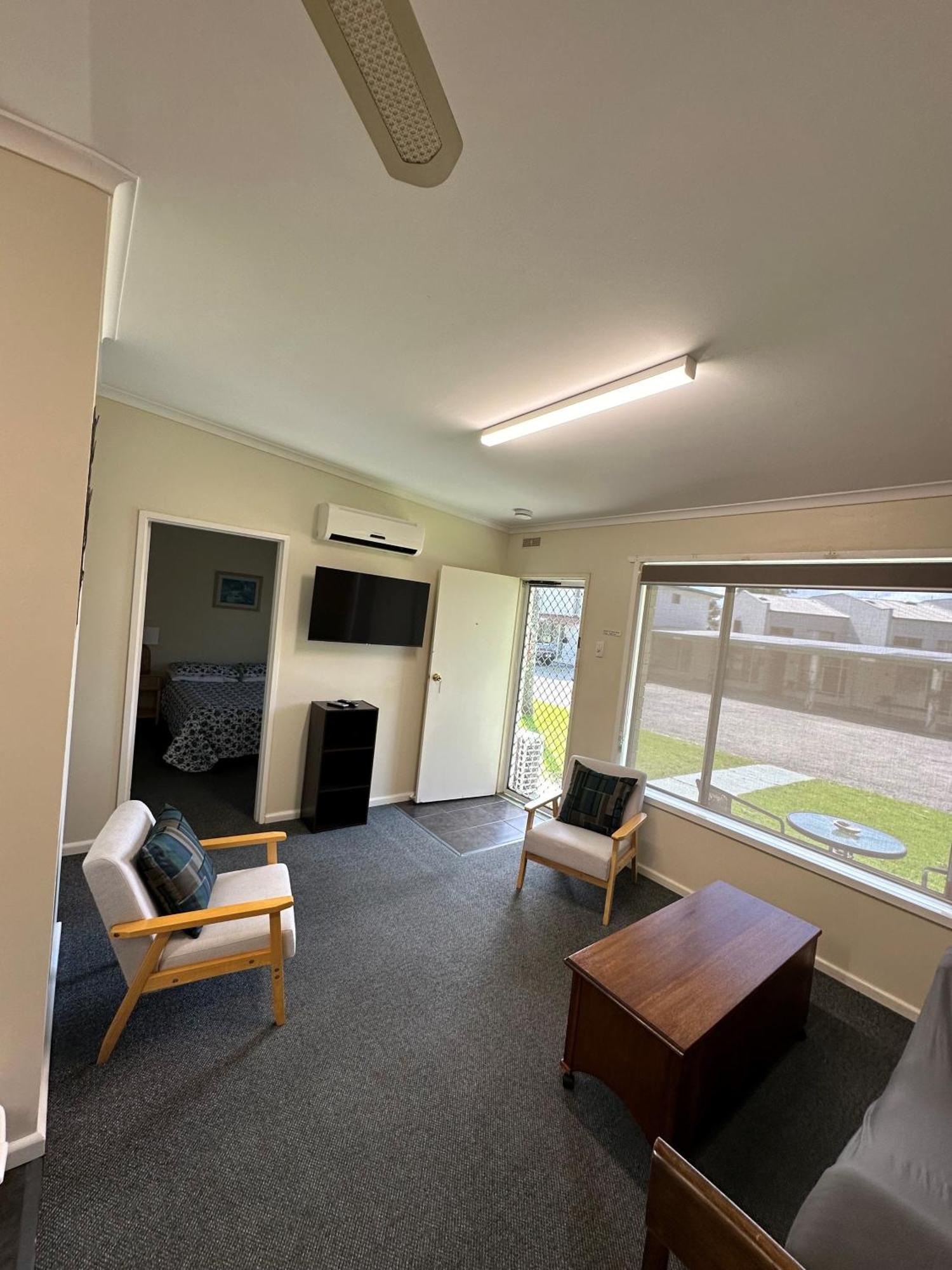 The Silver Bream Motel & Self Contained Units Mallacoota Dış mekan fotoğraf